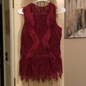 Pretty lace shirt with fringe - sz 4
